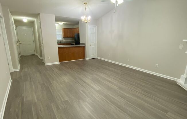 2 beds, 2 baths, 1,131 sqft, $1,425, Unit 2772-6