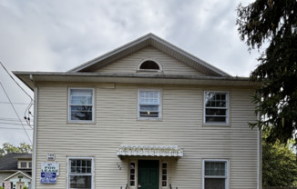 142 RIVERVIEW DR