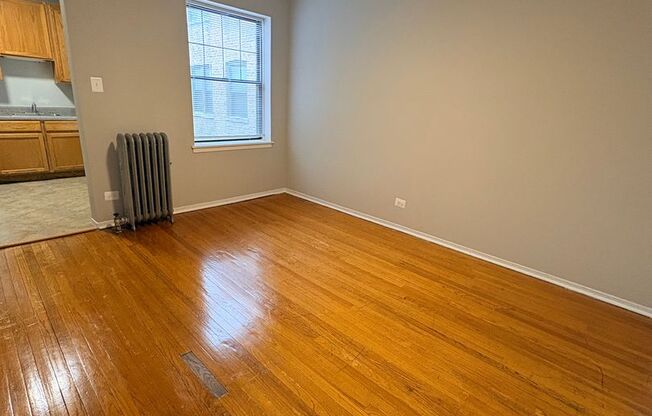 1 bed, 1 bath, 744 sqft, $1,125, Unit CA 137-2S