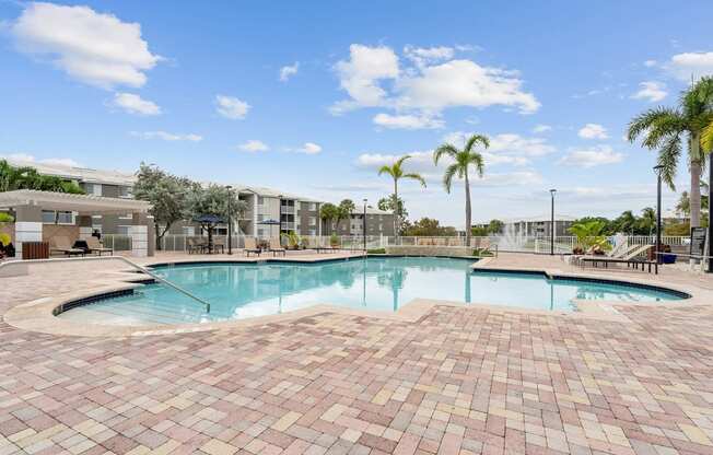 Swimming Pool | Promenade at Reflection Lakes