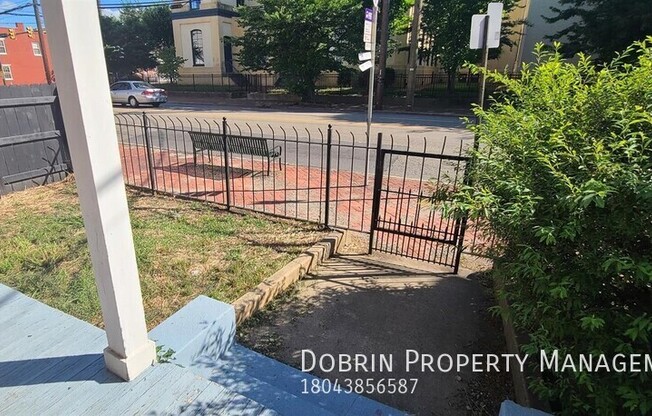 16 E LEIGH ST