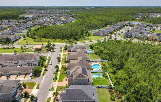 !!!NOW AVAILABLE!!! Beautiful 4-Bedroom PET FRIENDLY Home for Rent in RANDAL PARK!