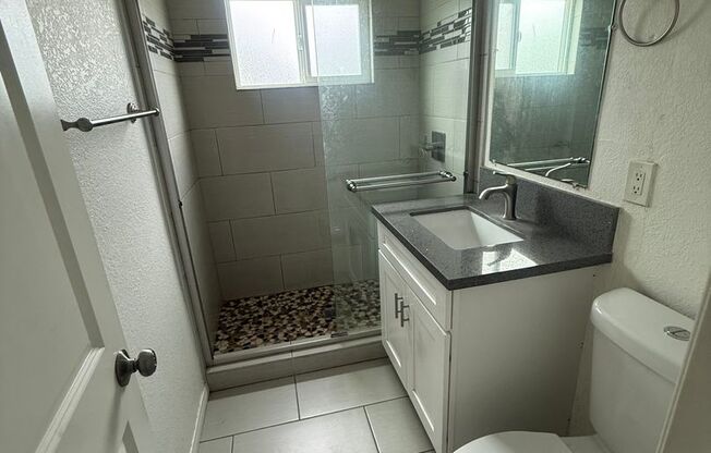 1 bed, 1 bath, 600 sqft, $2,375, Unit 10