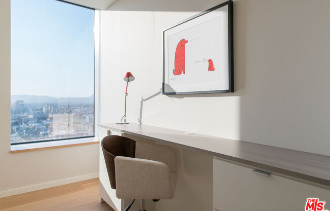 2 beds, 2.5 baths, 1,720 sqft, $6,500