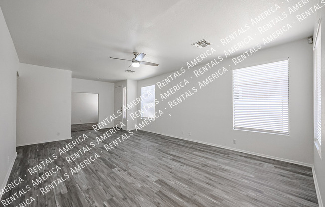 263 N KIMBERLEE WAY
