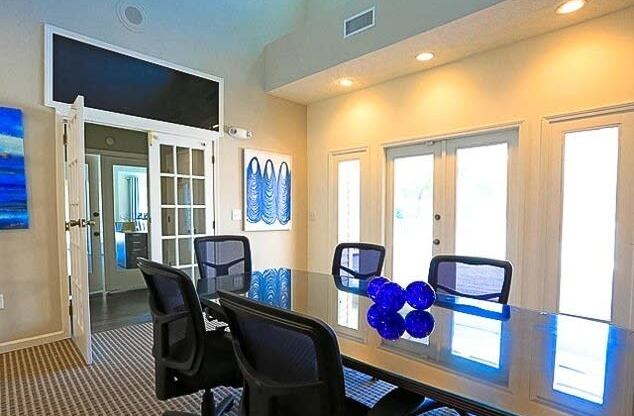business center and conference room at Harvard Place Apartments, Lithonia, GA, 30058