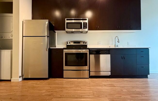 1 bed, 1 bath, 470 sqft, $1,495, Unit 302