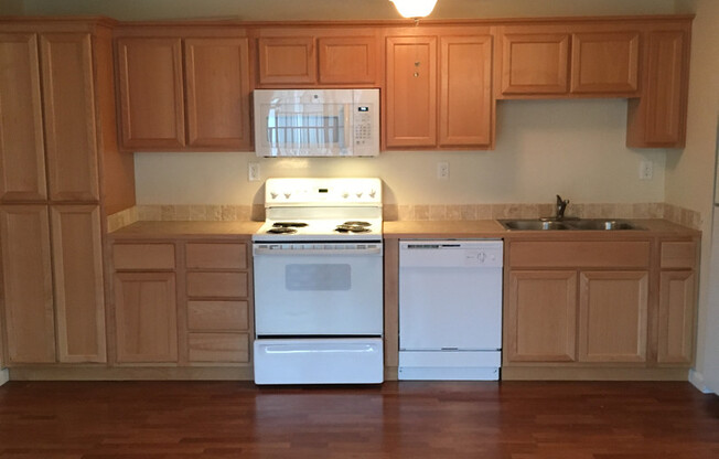 1 bed, 1 bath, $825