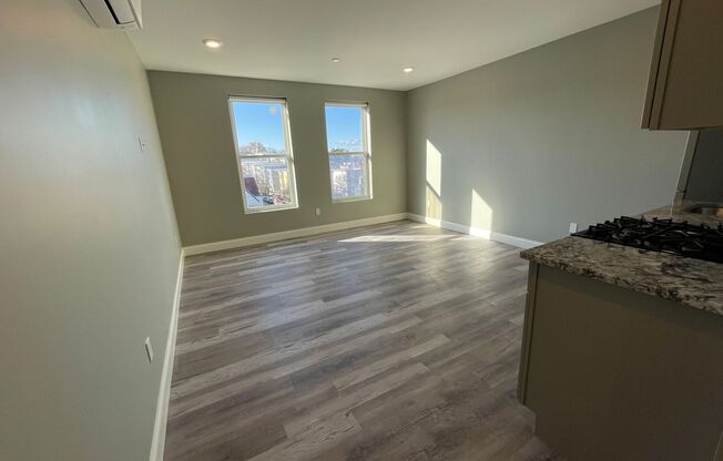 Studio, 1 bath, 415 sqft, $2,000, Unit 507