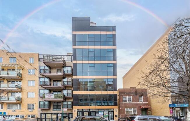 828 57 ST