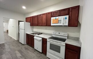 3 beds, 1 bath, $1,800