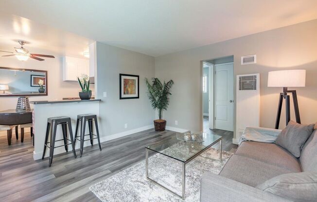 1 bed, 1 bath, $1,892, Unit 26