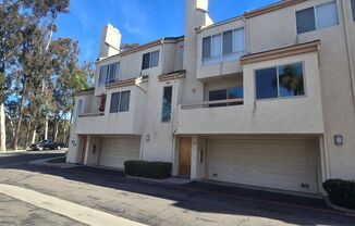 Welcome to this stunning Tierrasanta 1-bedroom, 1-bathroom