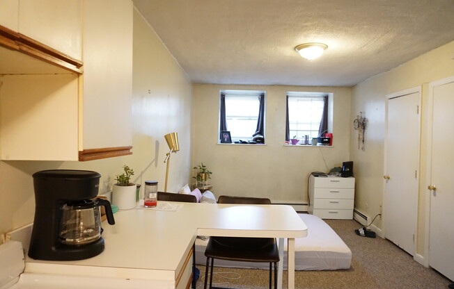 1118 Commonwealth Ave