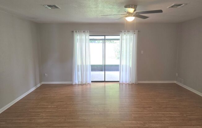 Altamonte Springs - 4 Bedroom, 2 Bathroom - $2,395.00