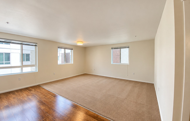 1 bed, 1 bath, 600 sqft, $2,395, Unit 2407-A