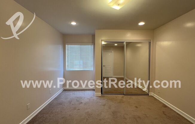 3 beds, 3 baths, 2,356 sqft, $2,000