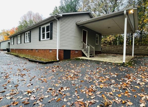 880 N RUTHERFORD RD