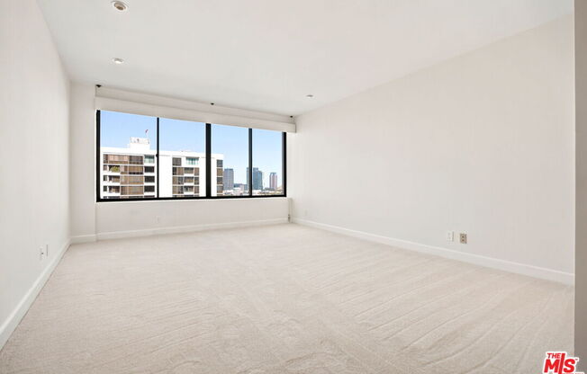 2 beds, 3 baths, 2,018 sqft, $10,499, Unit 1104