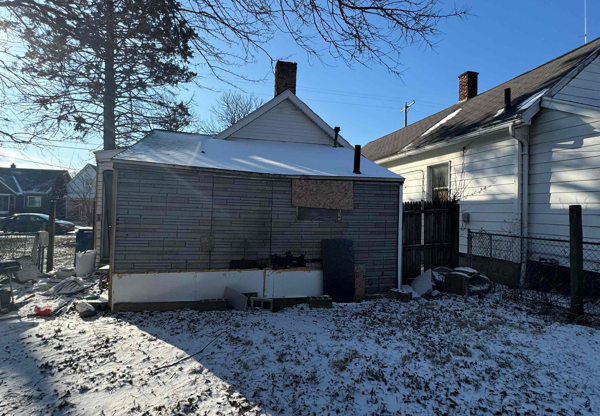 30 W OAKLAND ST