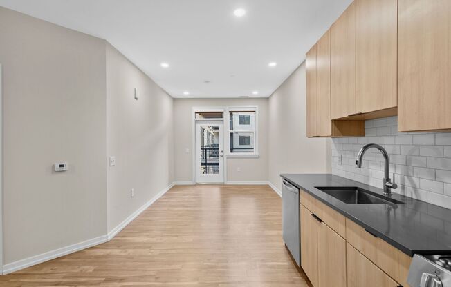 1 bed, 1 bath, 614 sqft, $2,240, Unit 314