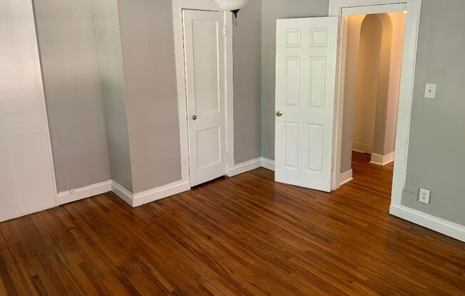 1 bed, 1 bath, 750 sqft, $1,595, Unit 869-4