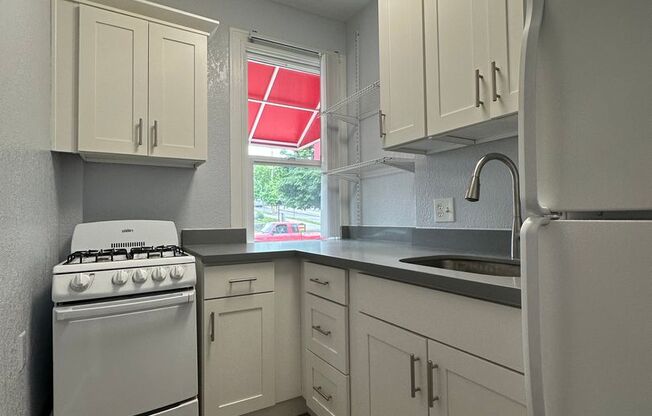 2 beds, 1 bath, 620 sqft, $1,650, Unit 101