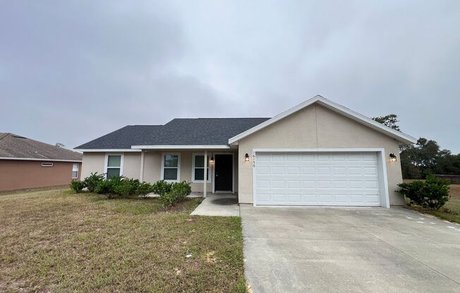 AMAZING 3 Bedroom, 2 Bathroom Home in Ocala!!