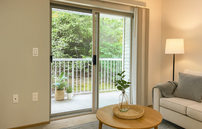 Studio, 1 bath, 408 sqft, $1,500, Unit 105C