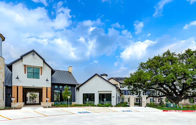 Lush green surroundings at Legacy at Cibolo, Texas, 78006