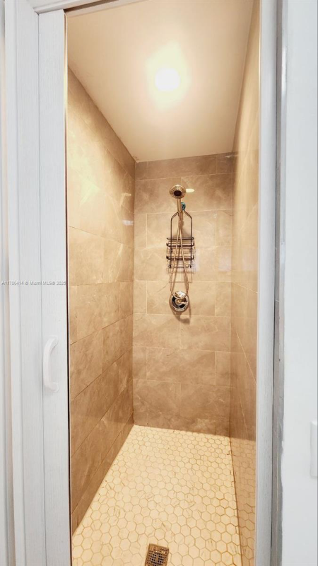 434 SW 99 CT