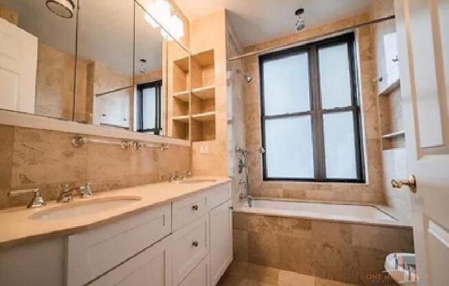 315 CENTRAL PARK W