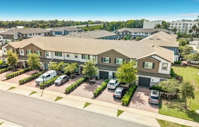 3 beds, 2.5 baths, $2,250