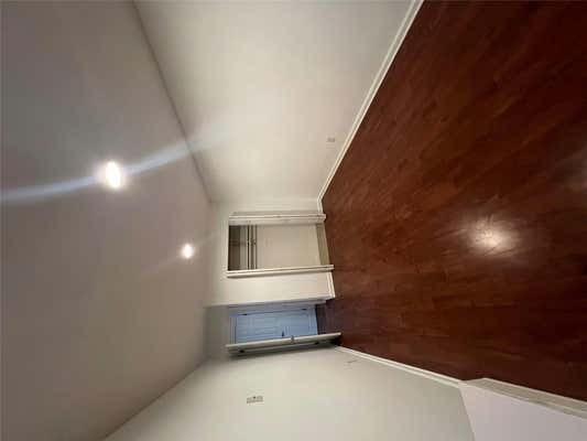 1 bed, 1 bath, 125,782 sqft, $2,150, Unit 1