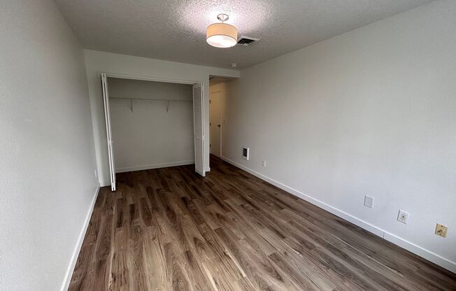 2 beds, 2 baths, 990 sqft, $1,650, Unit 209