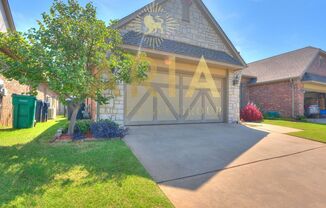 Amazing Auburn Meadows 3 Bed/3 Bath!!