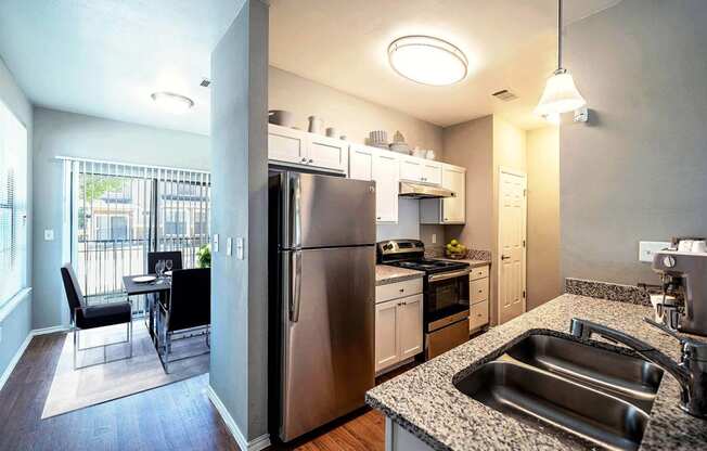 Beckley_Model Townhome Kitchen