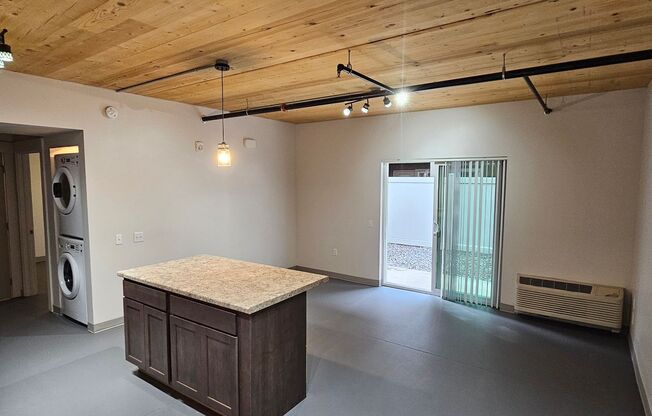 1 bed, 1 bath, $1,210, Unit CPC-A111