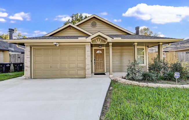 Charming One-Story Home in Townewest, Sugar Land