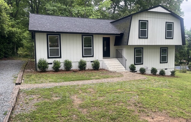 119 FOX RUN DR