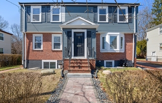 92 GLADESIDE