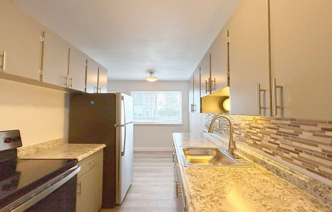 1 bed, 1 bath, 624 sqft, $1,595, Unit 306