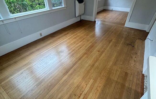 1305 Everett Avenue (Lease Only)