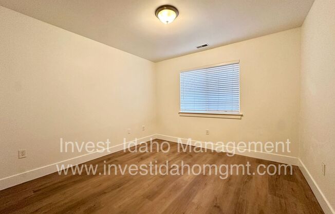 2 beds, 2 baths, $1,395, Unit #104