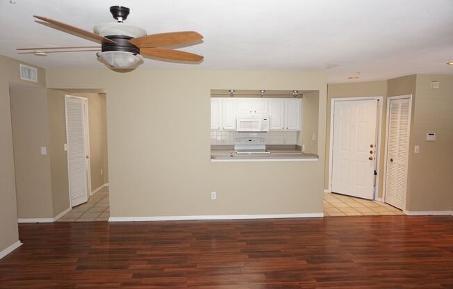 2 beds, 2 baths, $1,595