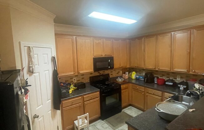 153 HOLLINGER WAY