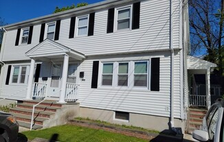 18 VIVIAN DR