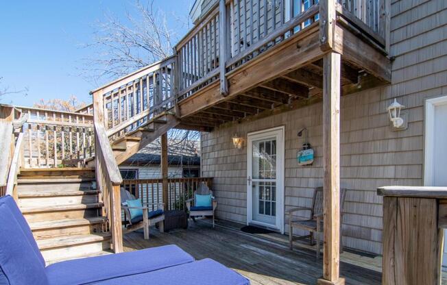 4 beds, 2 baths, 2,100 sqft, $3,500