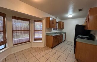 4 beds, 2 baths, $1,295