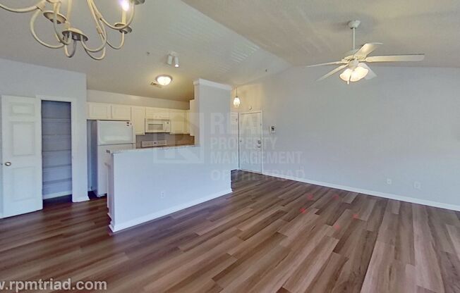 2 beds, 2 baths, $1,195